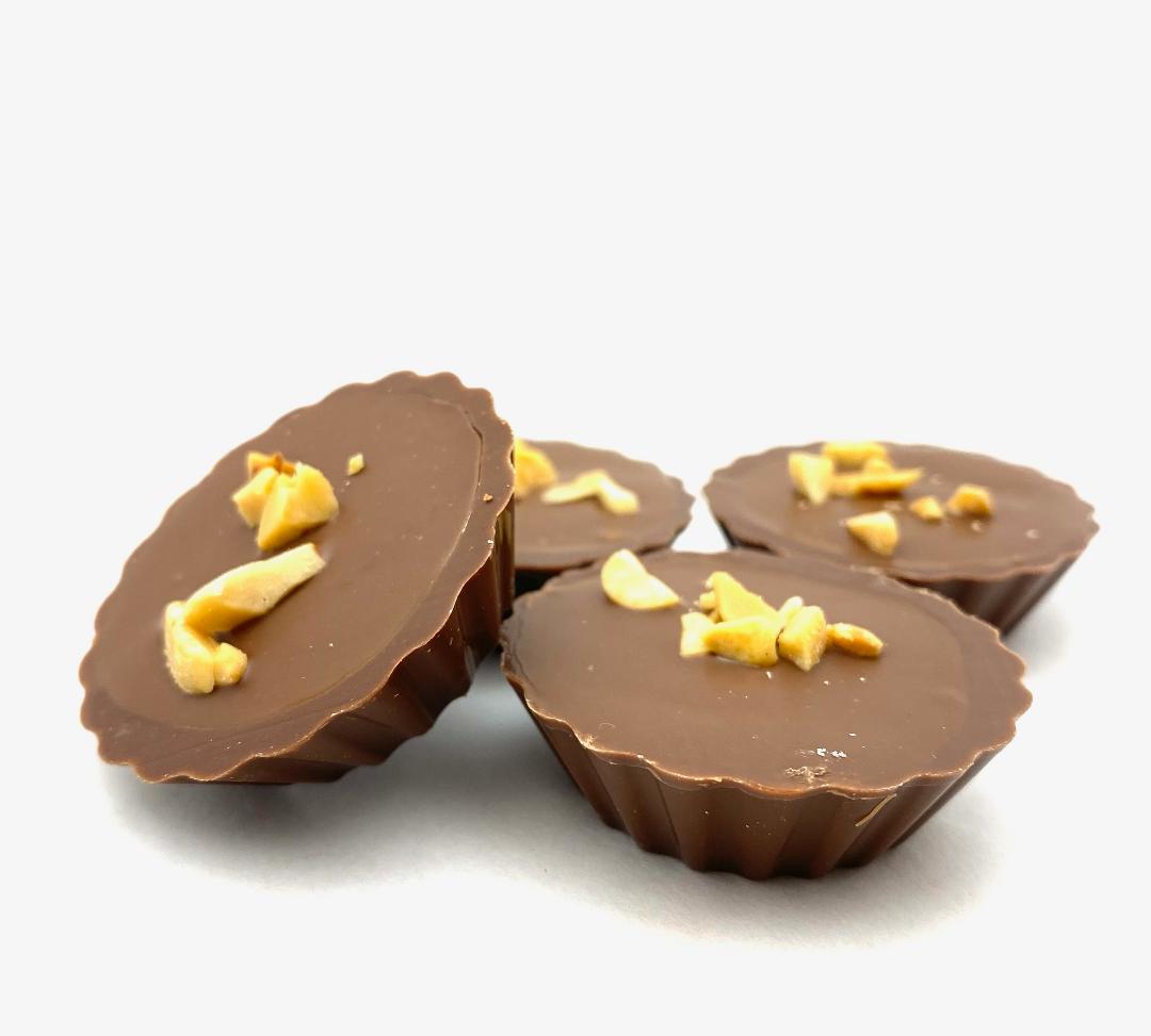 Peanut Butter Cups Milk Chocolate (4-pc package)