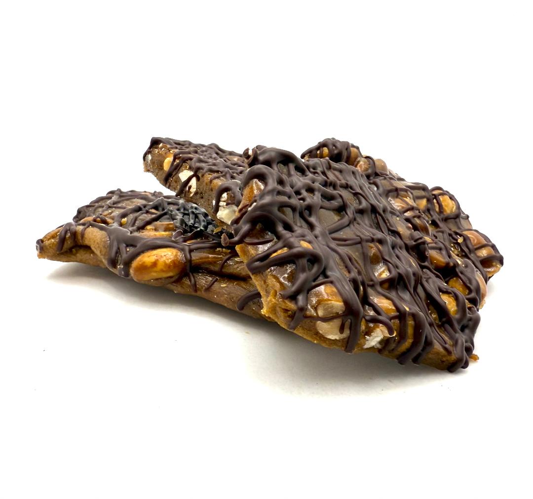 Maple Peanut Brittle Dark Chocolate - 100g