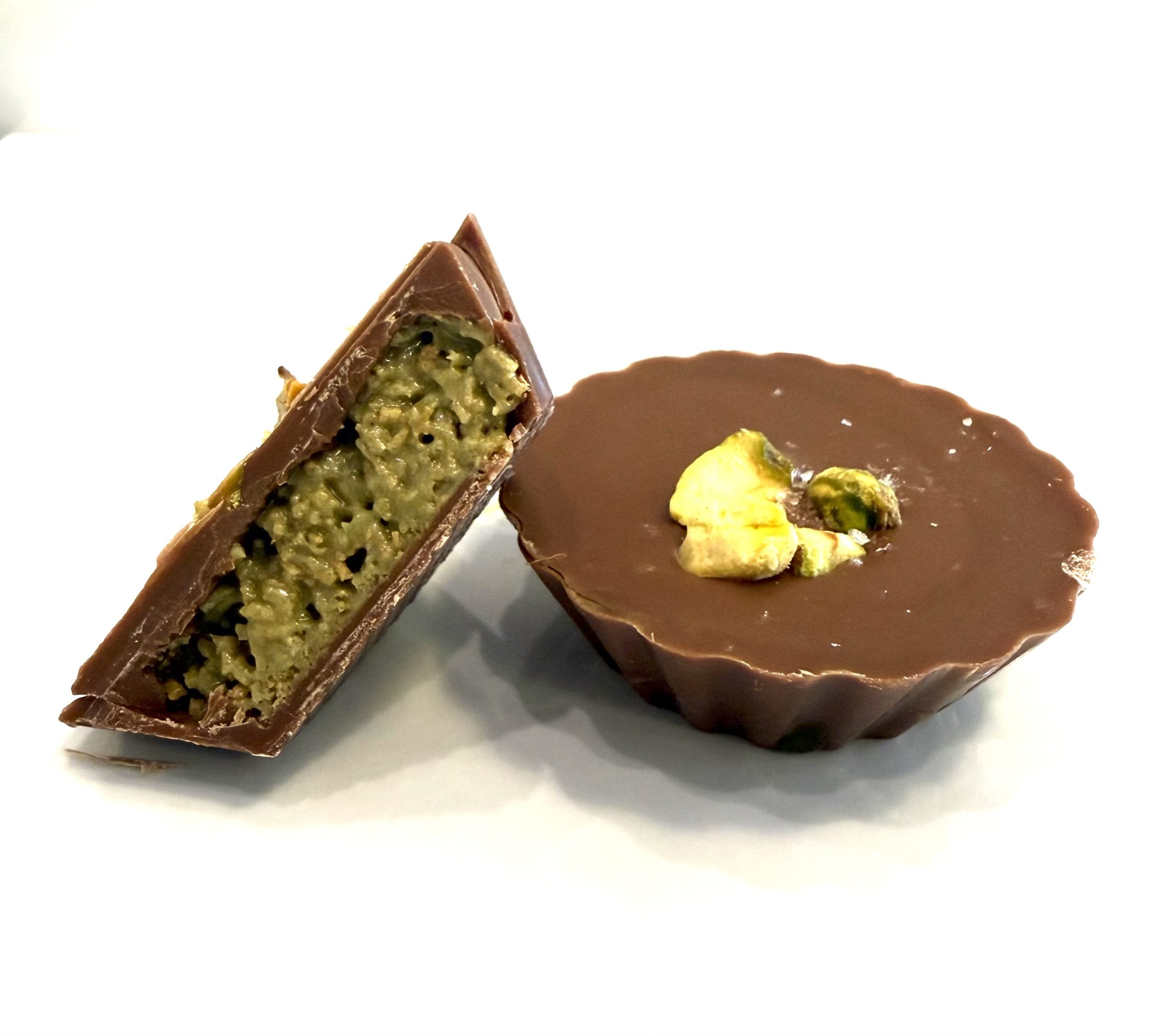 Dubai Cups Milk Chocolate (4-pc package)